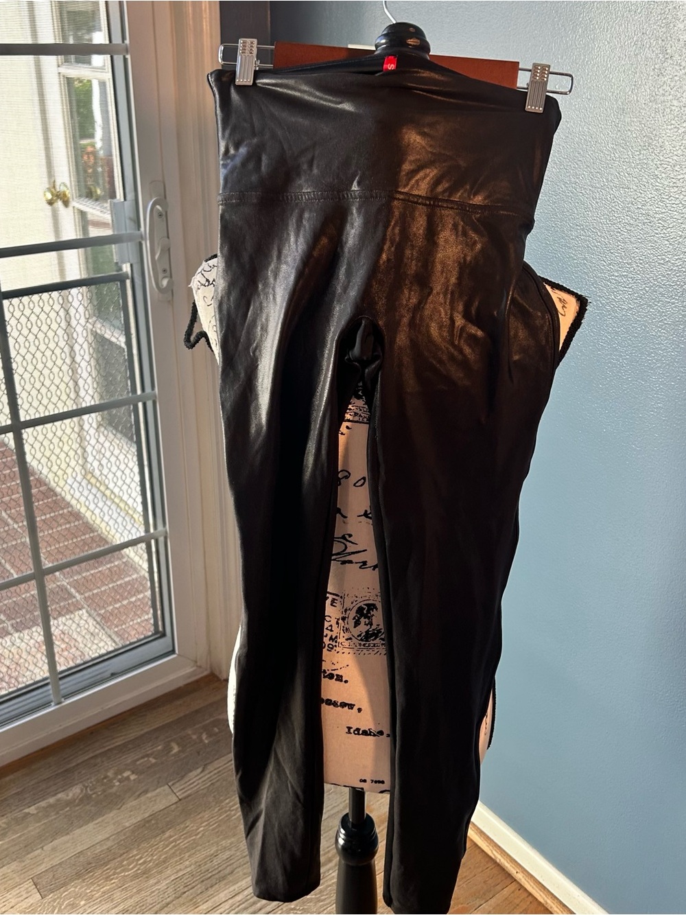 ⭐️ 5 for $25 ⭐️ SPANX High Waist texture faux leather leggings